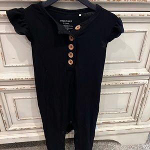 Black ribbed posh peanut romper
